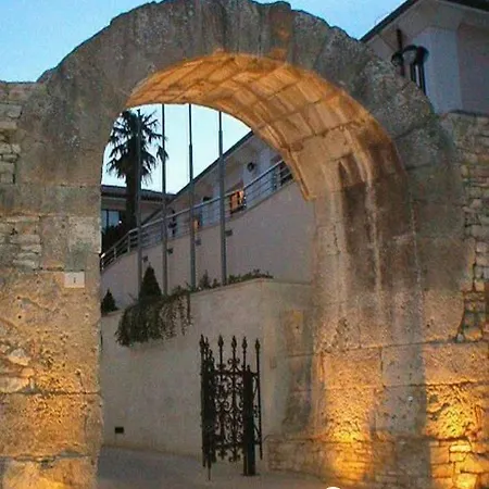 Apartment Studio City With Free Parking