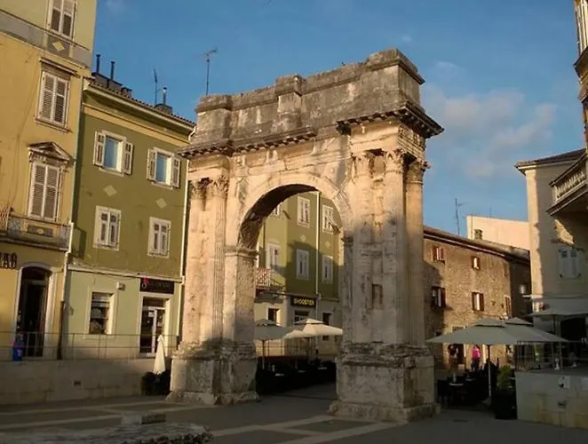 Appartement Studio City With Free Parking Pula