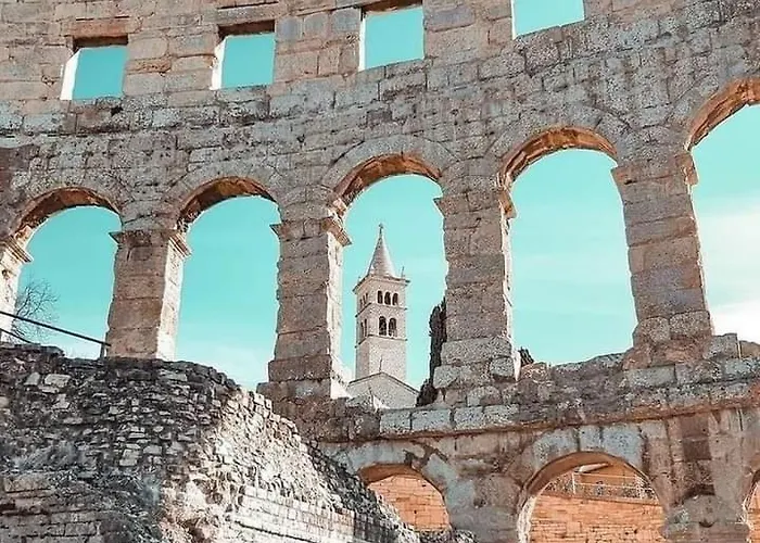 Appartement Studio City With Free Parking Pula