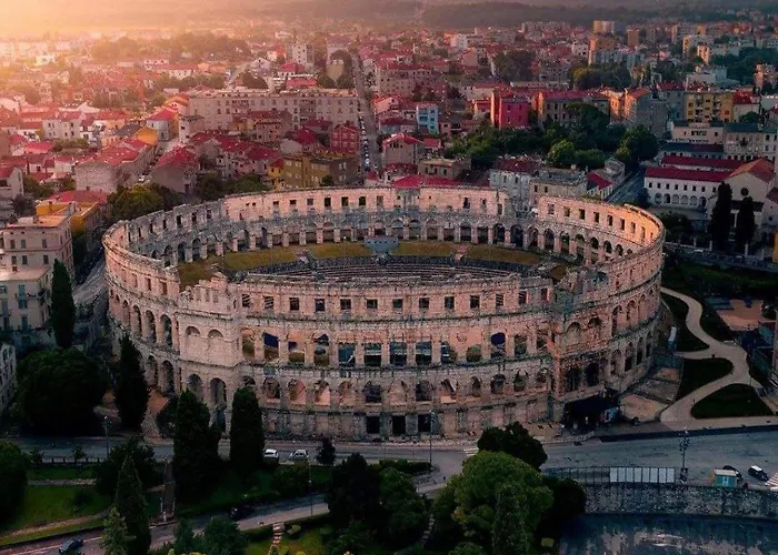 Studio City With Free Parking Pula