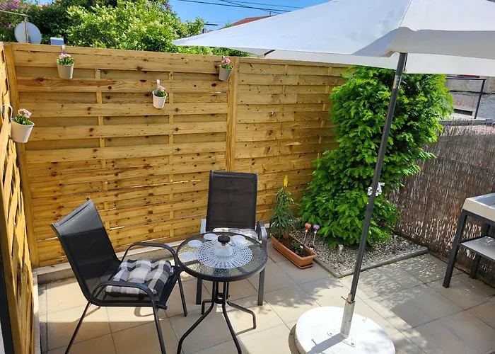 Appartement Studio City With Free Parking Pula