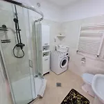 Apartment Studio City With Free Parking Pula